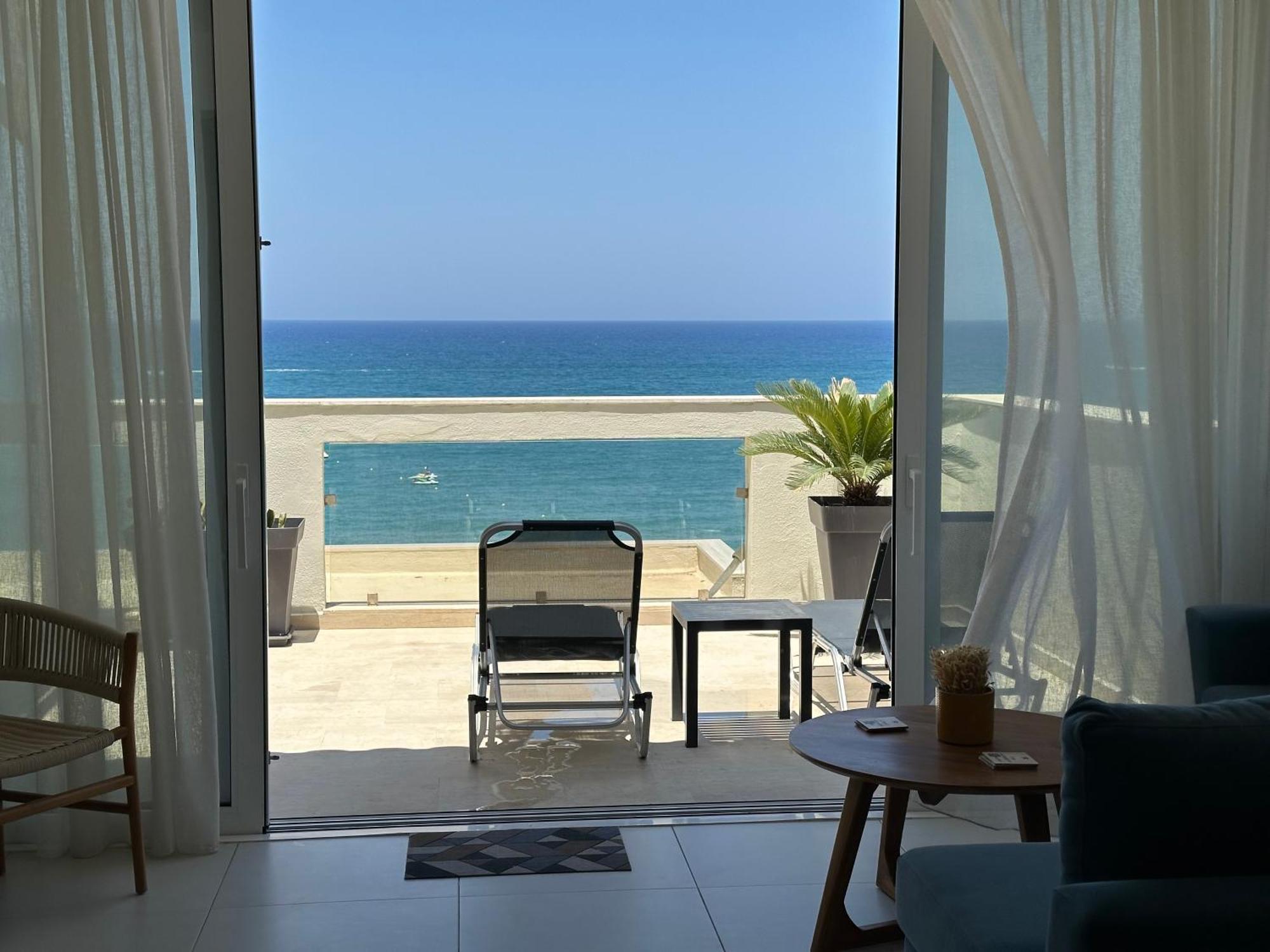 Nathalie'S Beachfront Apartment Rethymno  Ngoại thất bức ảnh